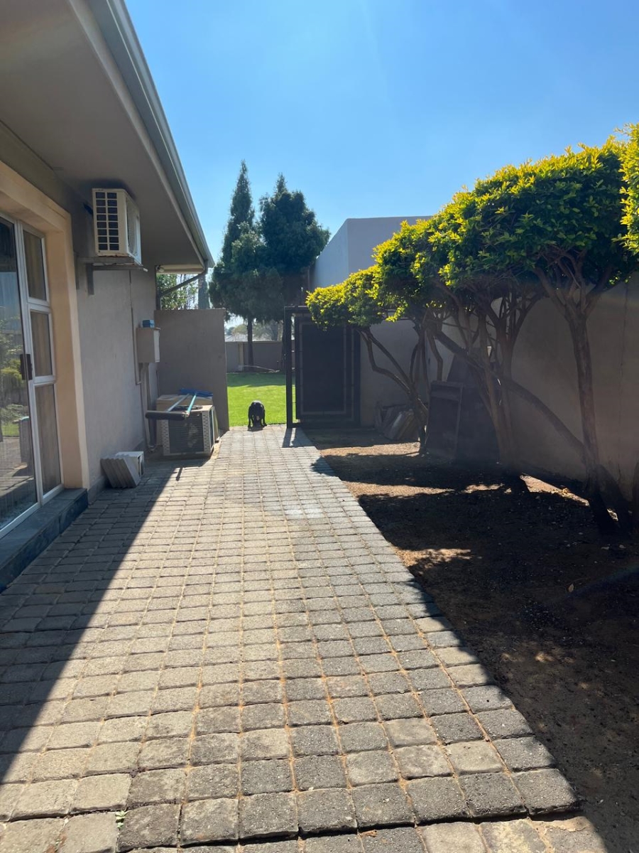 To Let 4 Bedroom Property for Rent in St Helena Free State